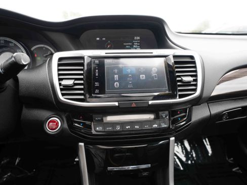 Used 2016 Honda Accord EX-L image 17