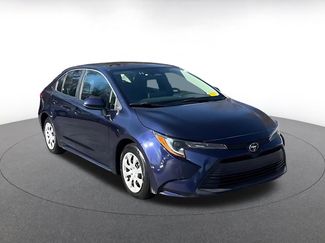 Used 2025 Toyota Corolla LE video 2