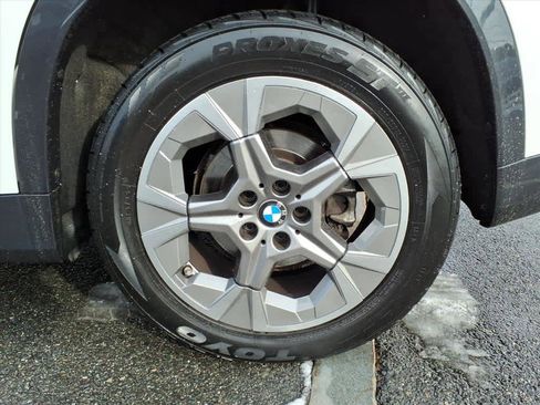 Used 2025 BMW X1 xDrive28i image 9