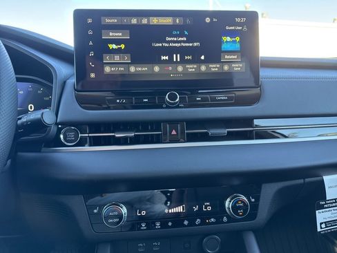 New 2026 Mitsubishi Outlander SE image 15