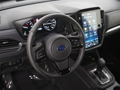 Used 2025 Subaru Forester Premium AWD/4WD image 21