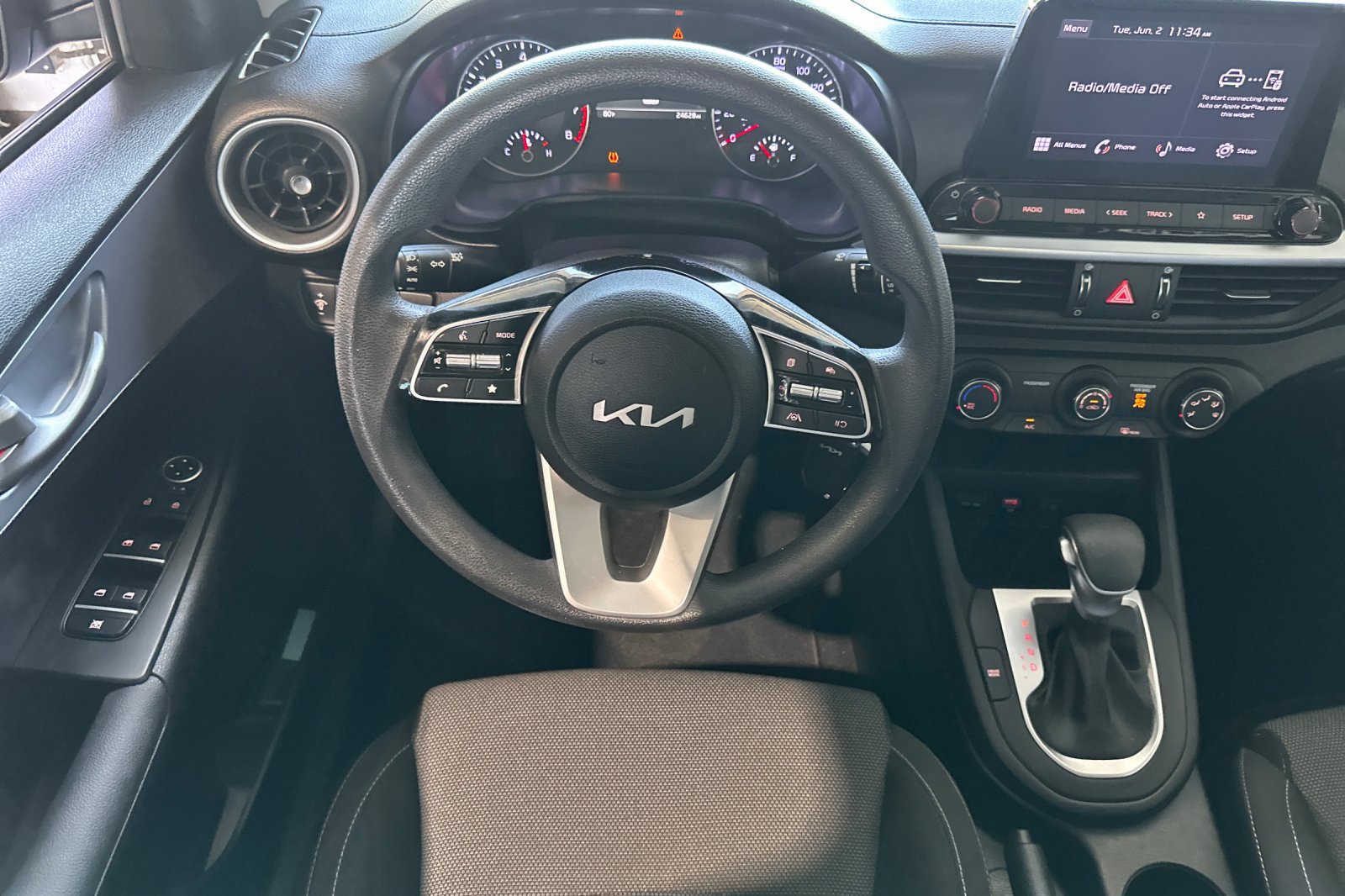 Used 2024 Kia Forte LXS FWD image 15