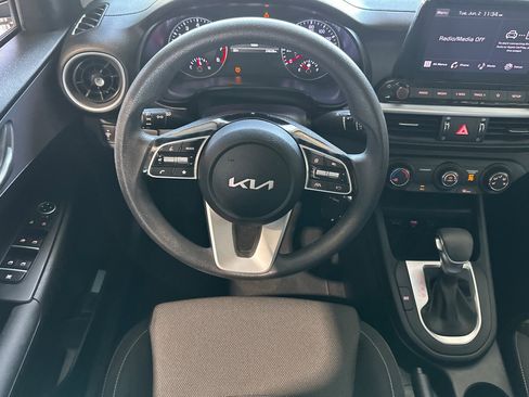 Used 2024 Kia Forte LXS FWD image 15