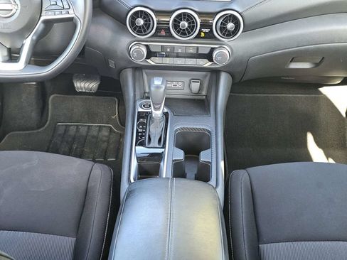 Used 2025 Nissan Sentra SV FWD image 18