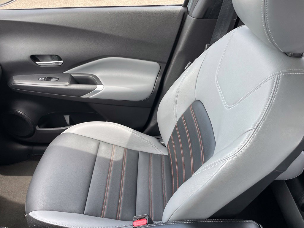 Used 2024 Nissan Kicks SR w/ SR Premium Package FWD image 18