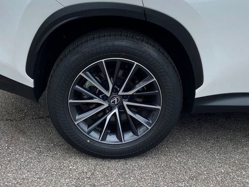 Certified 2025 Lexus NX 350 AWD w/ Accessory Package (2T) image 10