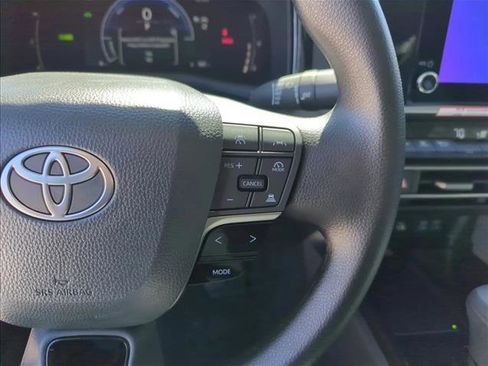 New 2026 Toyota Camry LE w/ Convenience Package FWD image 13
