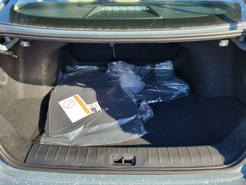 New 2026 Nissan Sentra SL w/ Floor Mat Package FWD image 8