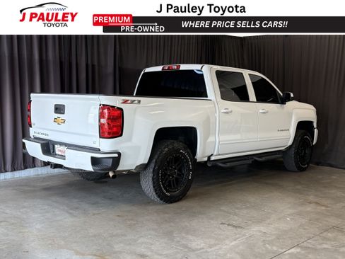 Used 2017 Chevrolet Silverado 1500 LT w/ All Star Edition AWD/4WD image 3