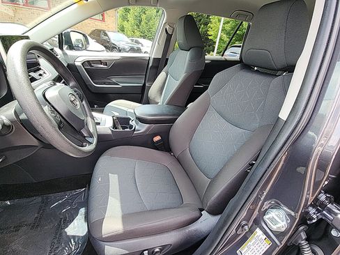 Certified 2025 Toyota RAV4 XLE AWD/4WD image 20