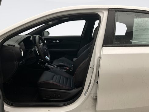 Used 2023 Kia Forte GT w/ GT2 Package FWD image 8