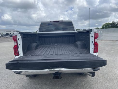 Used 2024 Chevrolet Silverado 2500 W/T w/ WT Fleet Convenience Package AWD/4WD image 13