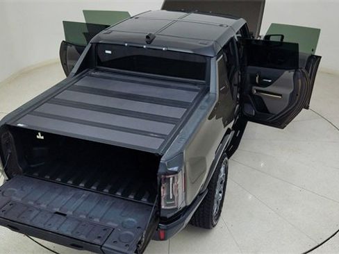 Used 2024 GMC Hummer EV 3X w/ LPO, Illumination Package image 85
