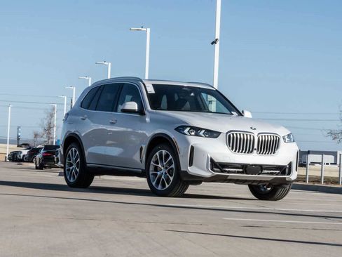 Used 2026 BMW X5 sDrive40i w/ Climate Comfort Package RWD image 1