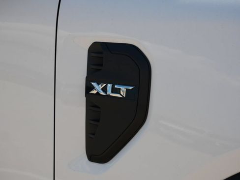 New 2026 Ford Ranger XLT w/ Equipment Group 301A High AWD/4WD image 9