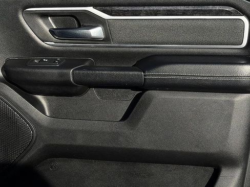 Used 2023 RAM 1500 Big Horn image 24