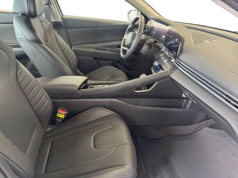New 2026 Hyundai Elantra SEL Sport Premium FWD image 15
