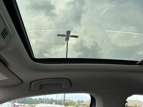 New 2025 Volkswagen Jetta SEL image 14