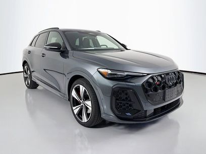 New 2025 Audi SQ5 Premium Plus