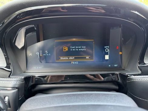 New 2025 Lincoln Corsair FWD w/ Equipment Group 101A image 7