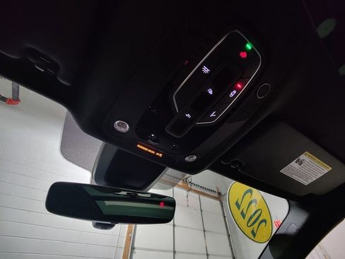 Used 2022 Audi SQ5 Premium Plus w/ Premium Plus Package image 41