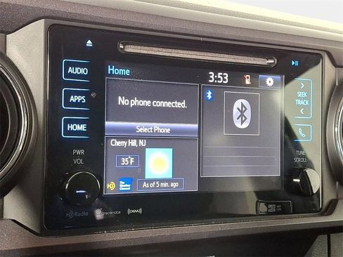 Used 2019 Toyota Tacoma TRD Sport image 20