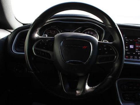 Used 2020 Dodge Challenger R/T w/ Plus Package image 25