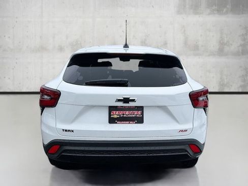 New 2026 Chevrolet Trax RS w/ Sunroof Package image 7