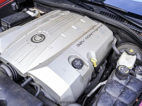 Used 2004 Cadillac XLR RWD image 25