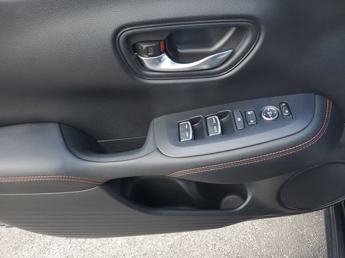 Used 2025 Honda HR-V Sport image 20