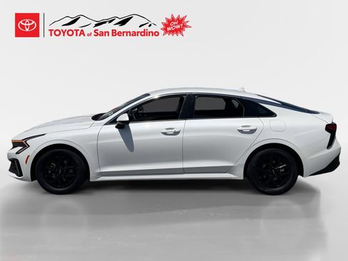 Used 2025 Kia K5 LXS FWD image 2