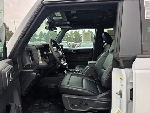 New 2025 Ford Bronco Outer Banks image 21