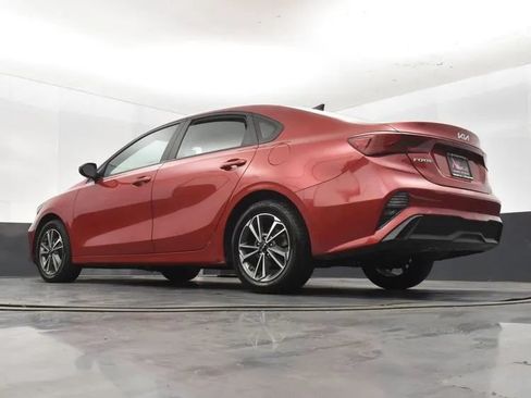 Used 2023 Kia Forte LXS FWD image 12