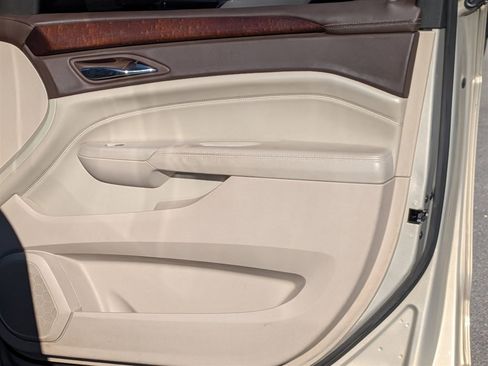 Used 2011 Cadillac SRX Performance image 28