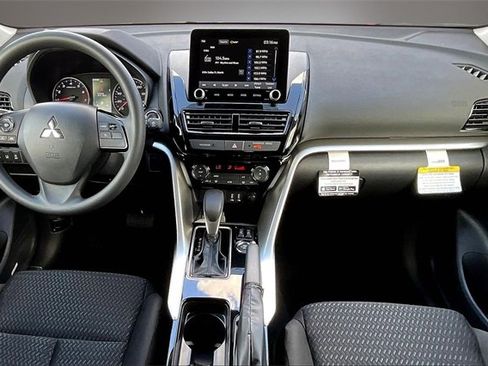 New 2026 Mitsubishi Eclipse Cross LE image 7
