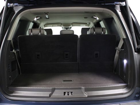 Used 2020 Ford Expedition XLT w/ Equipment Group 202A image 15