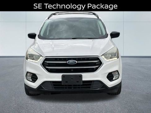 Used 2017 Ford Escape SE w/ Equipment Group 201A AWD/4WD image 5