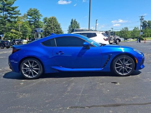 Used 2024 Subaru BRZ Limited RWD image 7