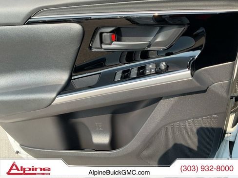 Used 2025 Toyota bZ4X AWD w/ Weather Package image 19