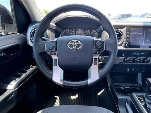 Used 2021 Toyota Tacoma SR5 RWD image 6