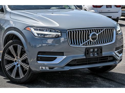 Used 2020 Volvo XC90 T6 Inscription w/ Protection Package Premier AWD/4WD image 3
