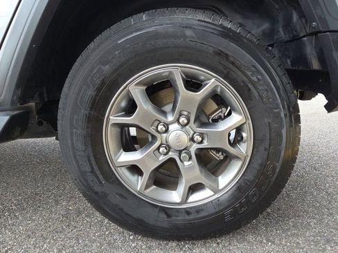 Used 2020 Jeep Wrangler Unlimited Sport image 27