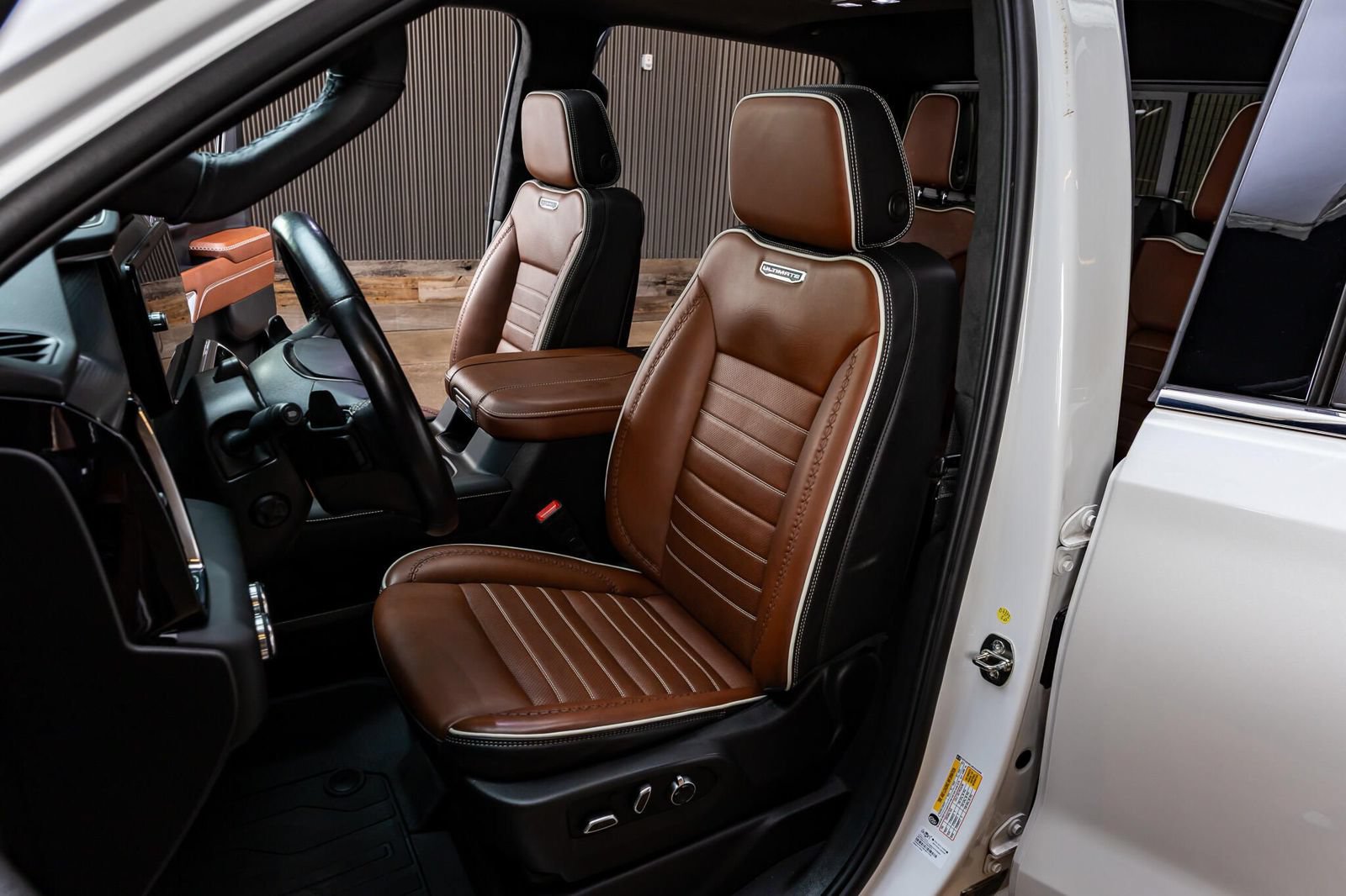 Used 2024 GMC Sierra 1500 Denali Ultimate AWD/4WD image 30
