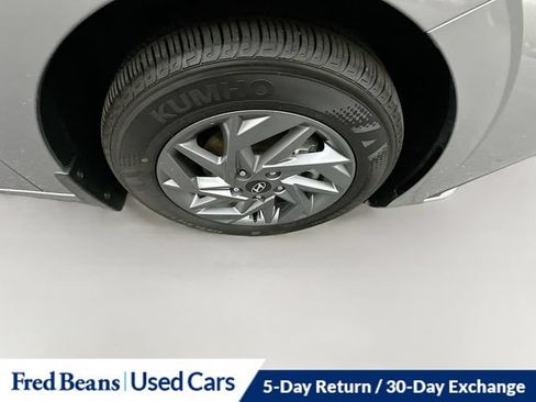 Used 2025 Hyundai Elantra Hybrid FWD image 38