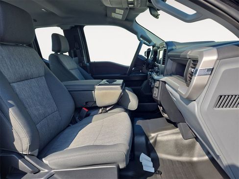 Used 2023 Ford F150 XL w/ Trailer Tow Package image 15