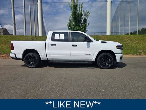 Used 2025 RAM 1500 Big Horn AWD/4WD image 2