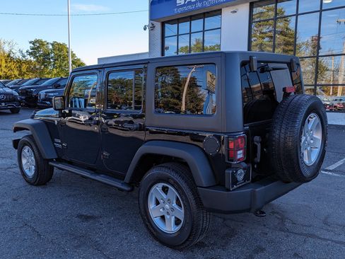 Used 2015 Jeep Wrangler Unlimited Sport w/ Quick Order Package 24S image 11