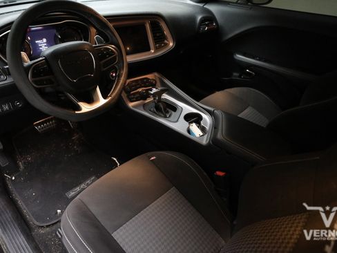 Used 2023 Dodge Challenger SRT Hellcat RWD image 9