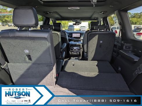New 2026 Jeep Grand Wagoneer Limited AWD/4WD image 13