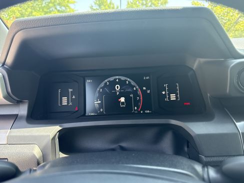 Used 2026 Toyota Tacoma SR5 AWD/4WD image 21